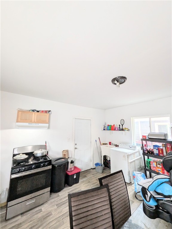 26 Skuse Street Rochester, NY 14605 - Photo 3 of 16 Kitchen