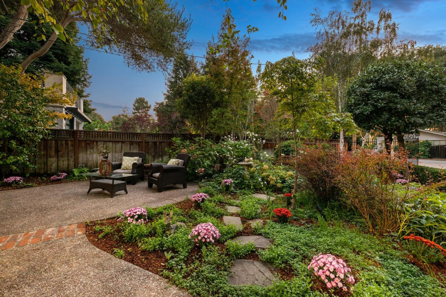 60 Holbrook Lane Atherton, CA 94027 - Photo 7 of 29