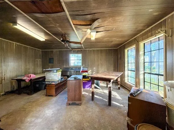 $139,900 | 965 West Main Street, Hackberry, LA 70645