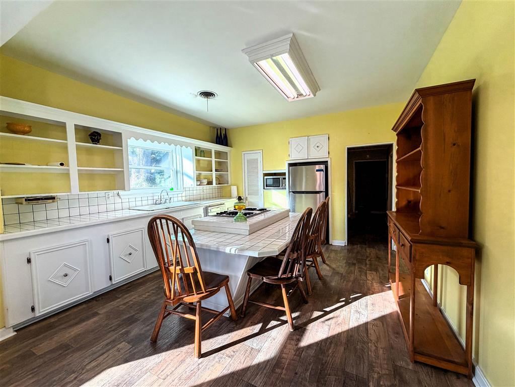 965 West Main Street Hackberry, LA 70645 - Photo 2 of 25