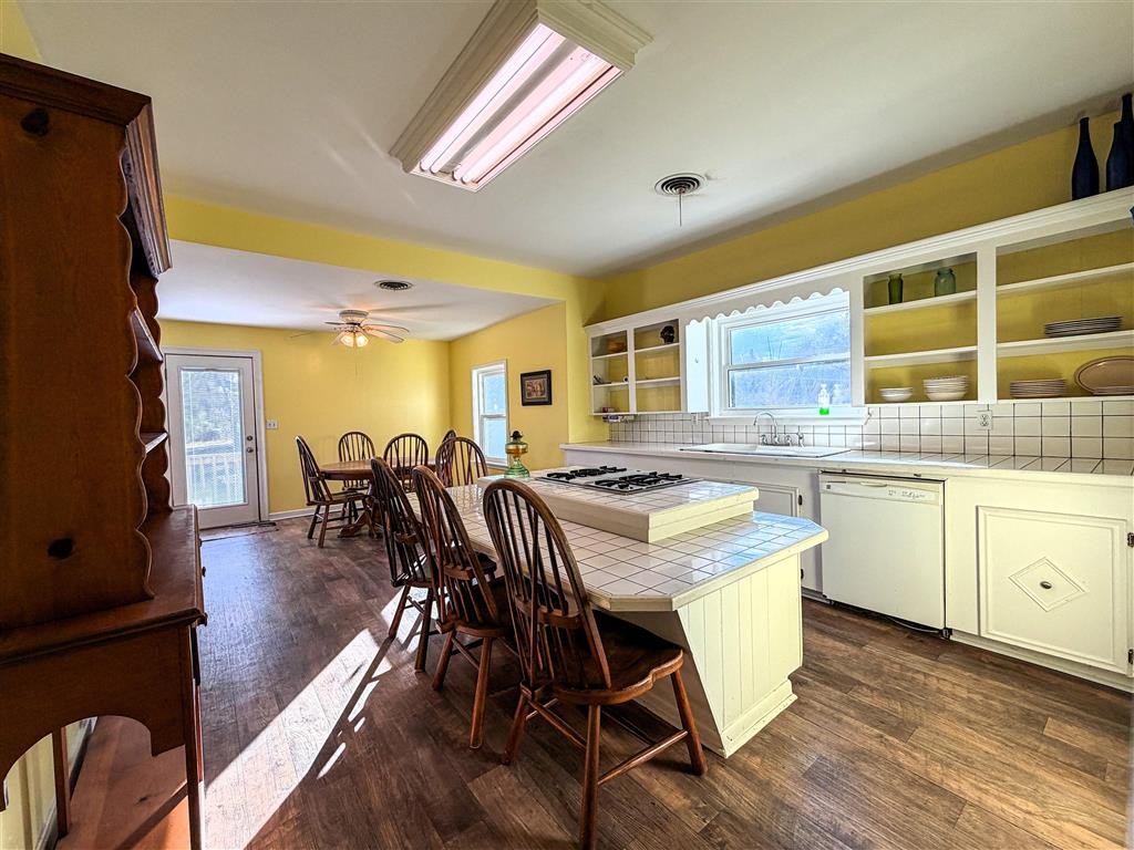 965 West Main Street Hackberry, LA 70645 - Photo 8 of 25