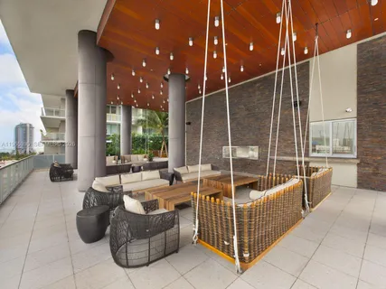 $2,125,000 | 3470 East Coast Avenue, Unit PH102, Miami, FL 33137