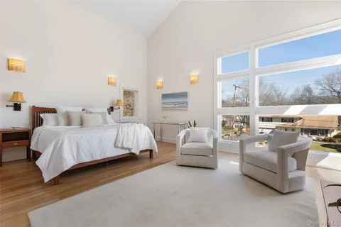 $2,995,000 | 4 Trails End, Rye, NY 10580