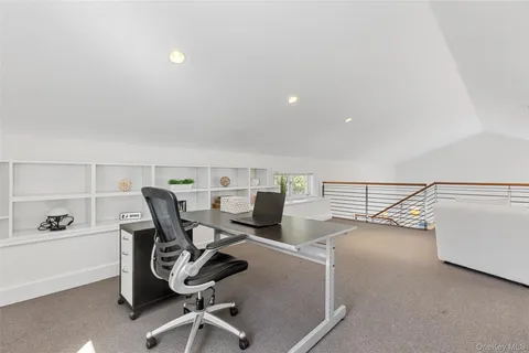 $2,995,000 | 4 Trails End, Rye, NY 10580