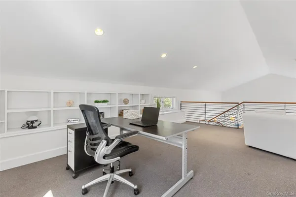 $2,795,000 | 4 Trails End, Rye, NY 10580