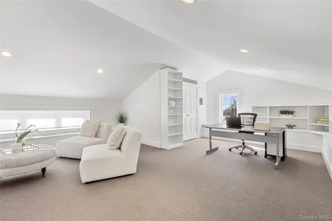 $2,995,000 | 4 Trails End, Rye, NY 10580