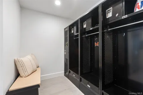 $2,995,000 | 4 Trails End, Rye, NY 10580