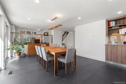 $2,995,000 | 4 Trails End, Rye, NY 10580