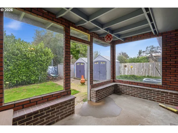 a view of outdoor space