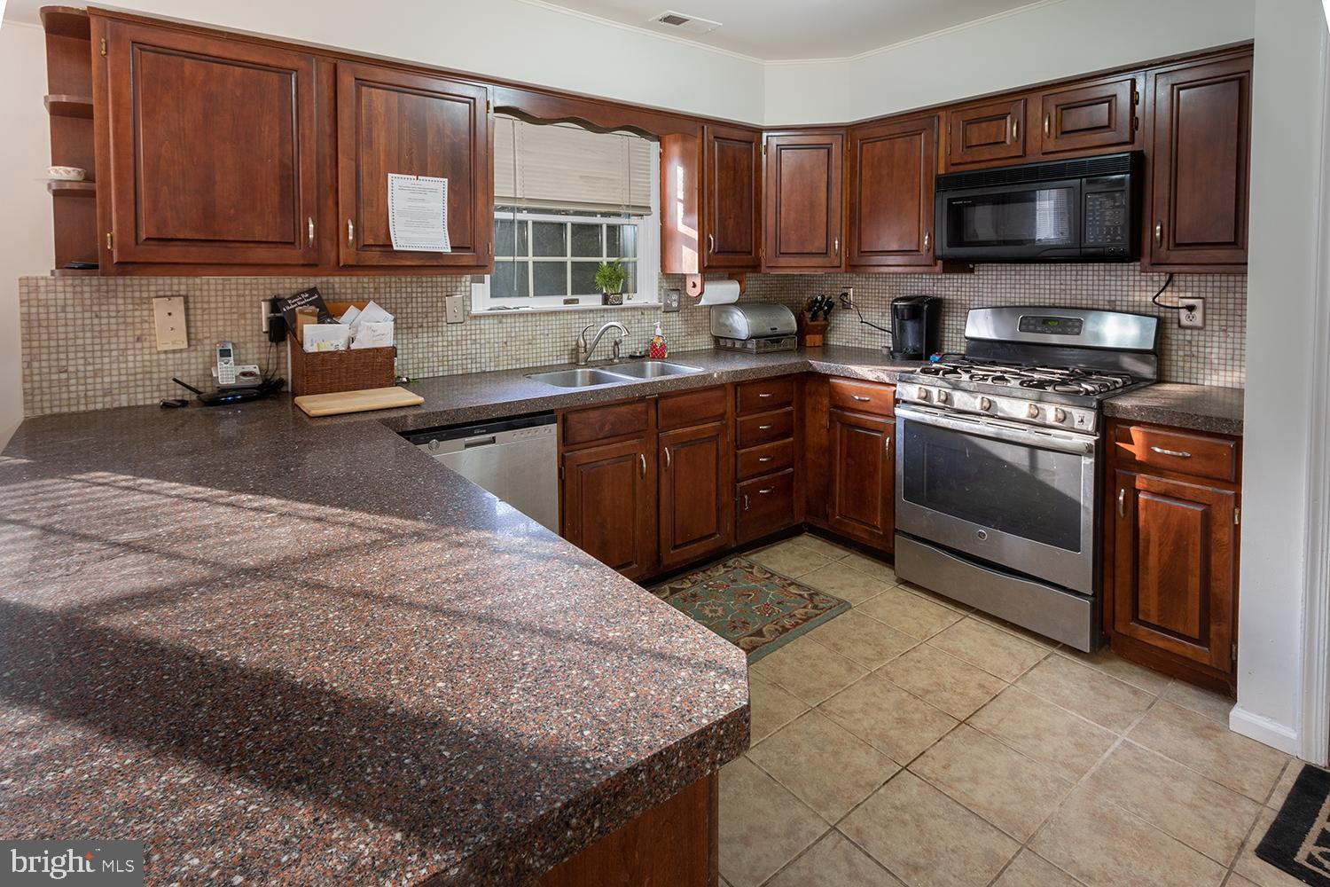3 Chelsea Road Eastampton, NJ 08060 - Photo 5 of 26 Gallery Image 5