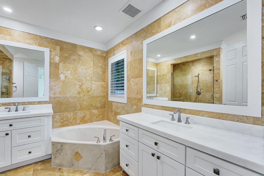 3555 Commodore Circle Delray Beach, FL 33483 - Photo 14 of 31 thumbnail (10)