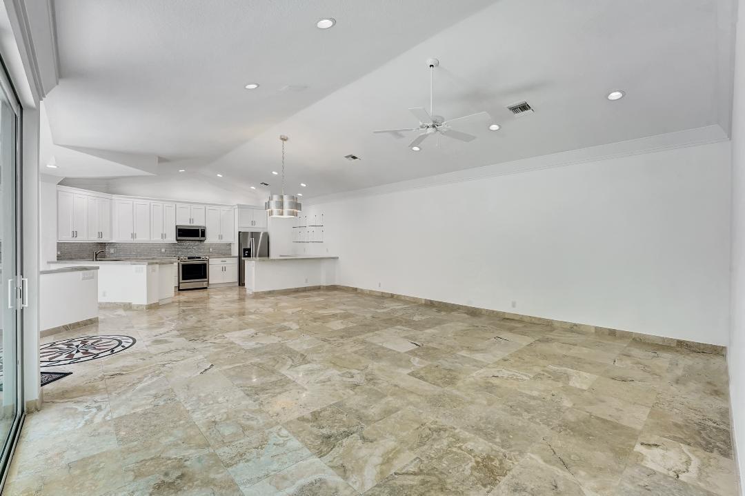 3555 Commodore Circle Delray Beach, FL 33483 - Photo 9 of 31 thumbnail (8)