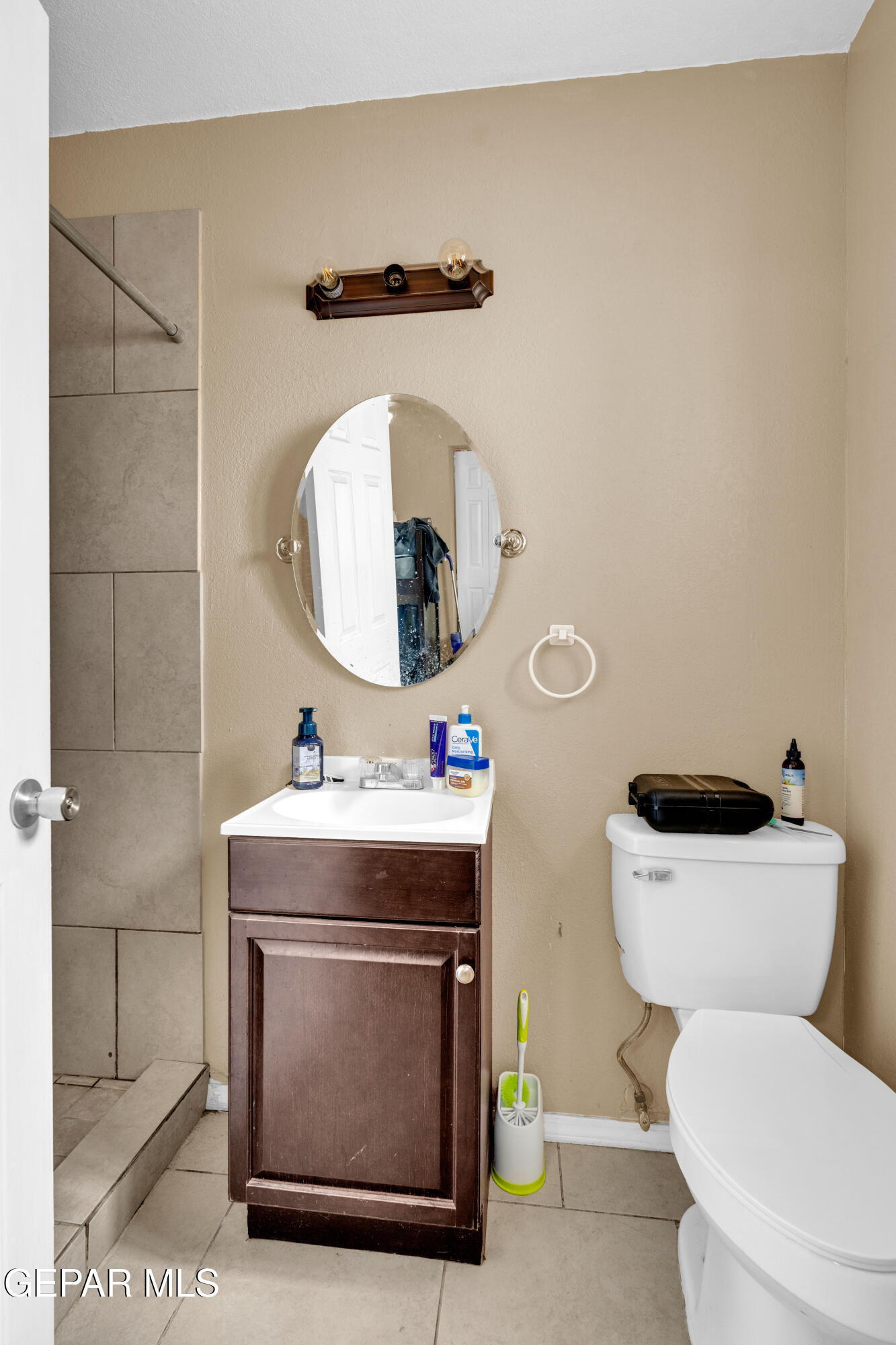 877 Gomez Road El Paso, TX 79932 - Photo 117 of 143 7 (7)