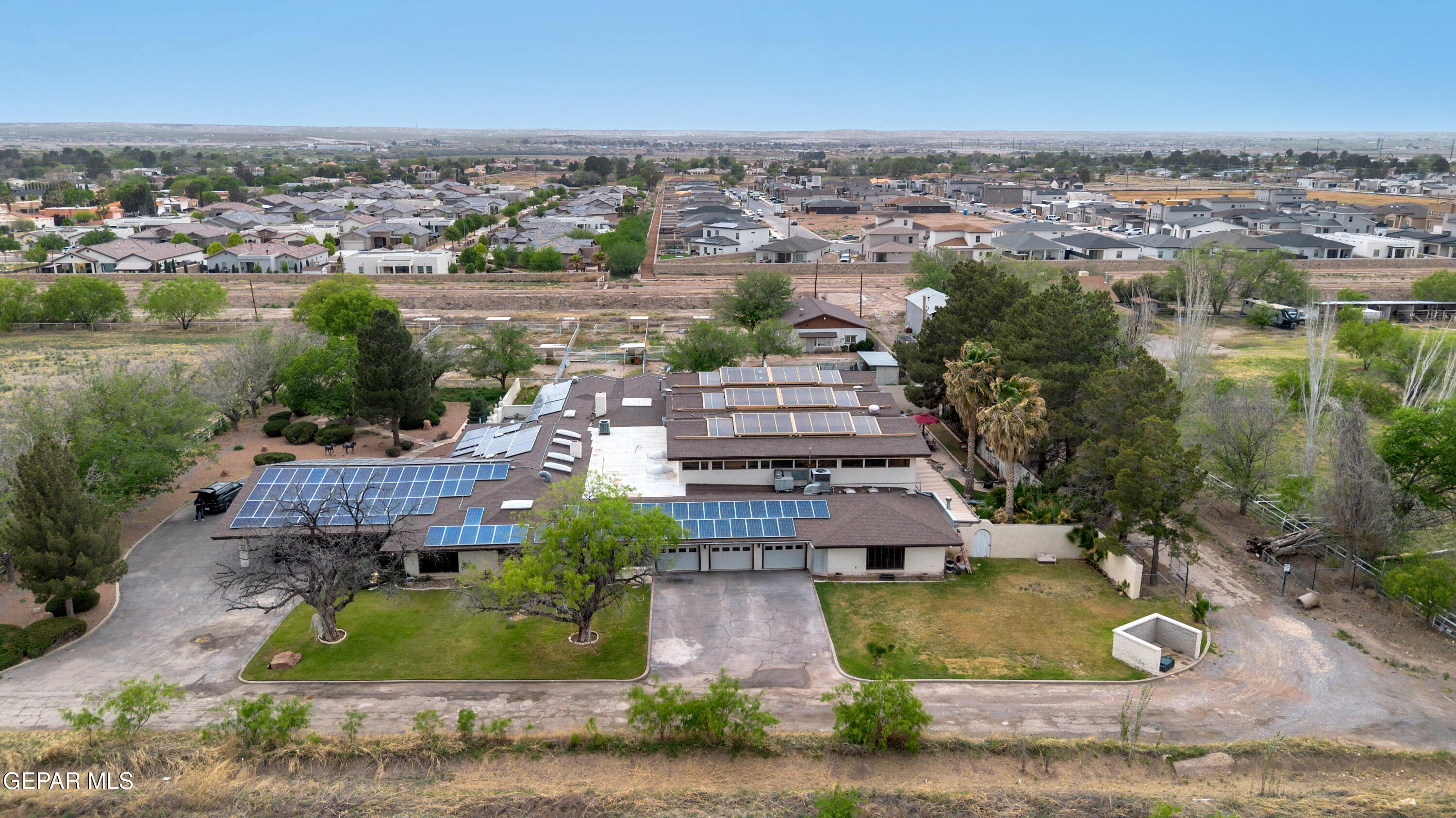 877 Gomez Road El Paso, TX 79932 - Photo 125 of 143 10 (1)