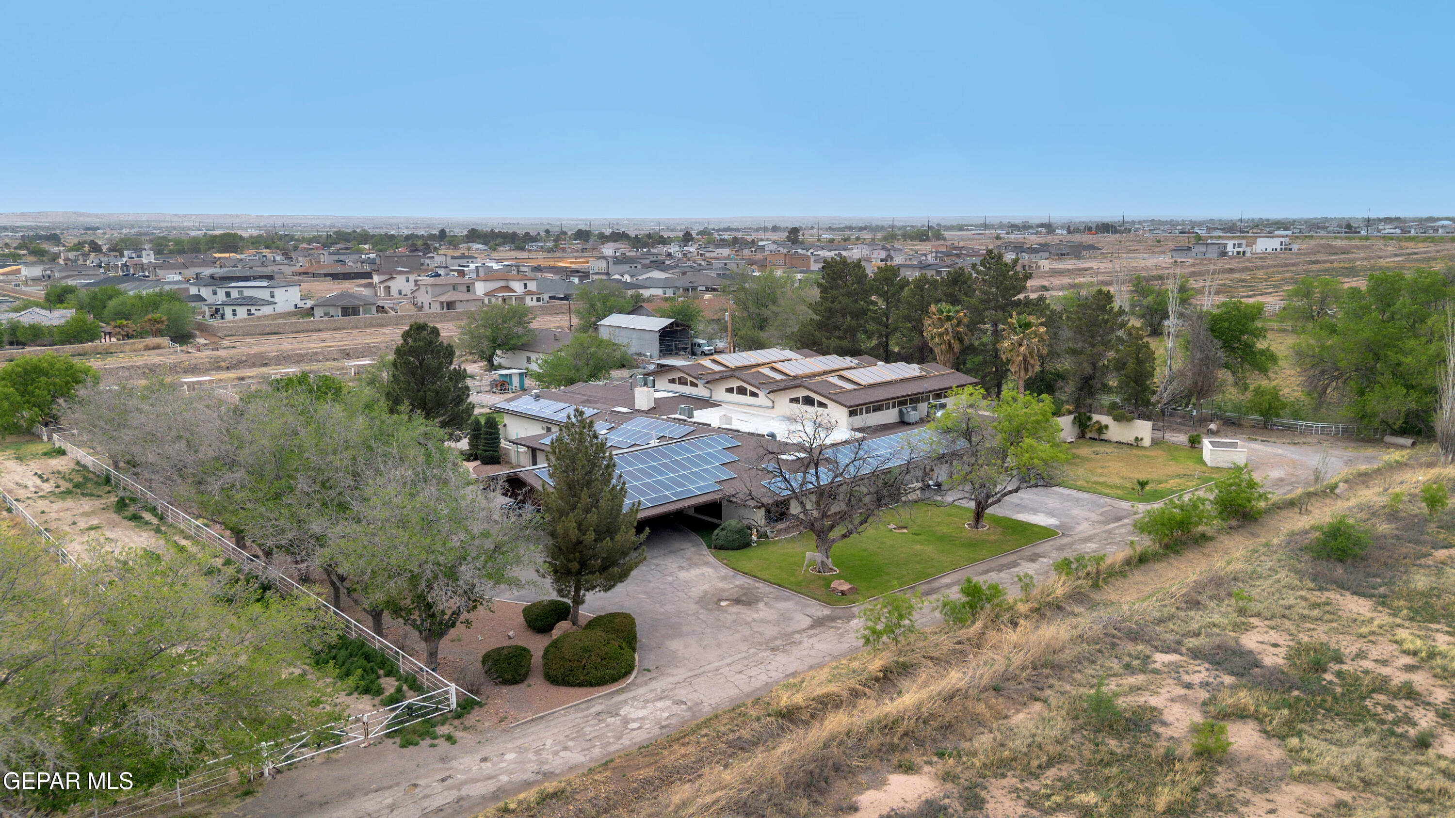 877 Gomez Road El Paso, TX 79932 - Photo 128 of 143 10 (4)