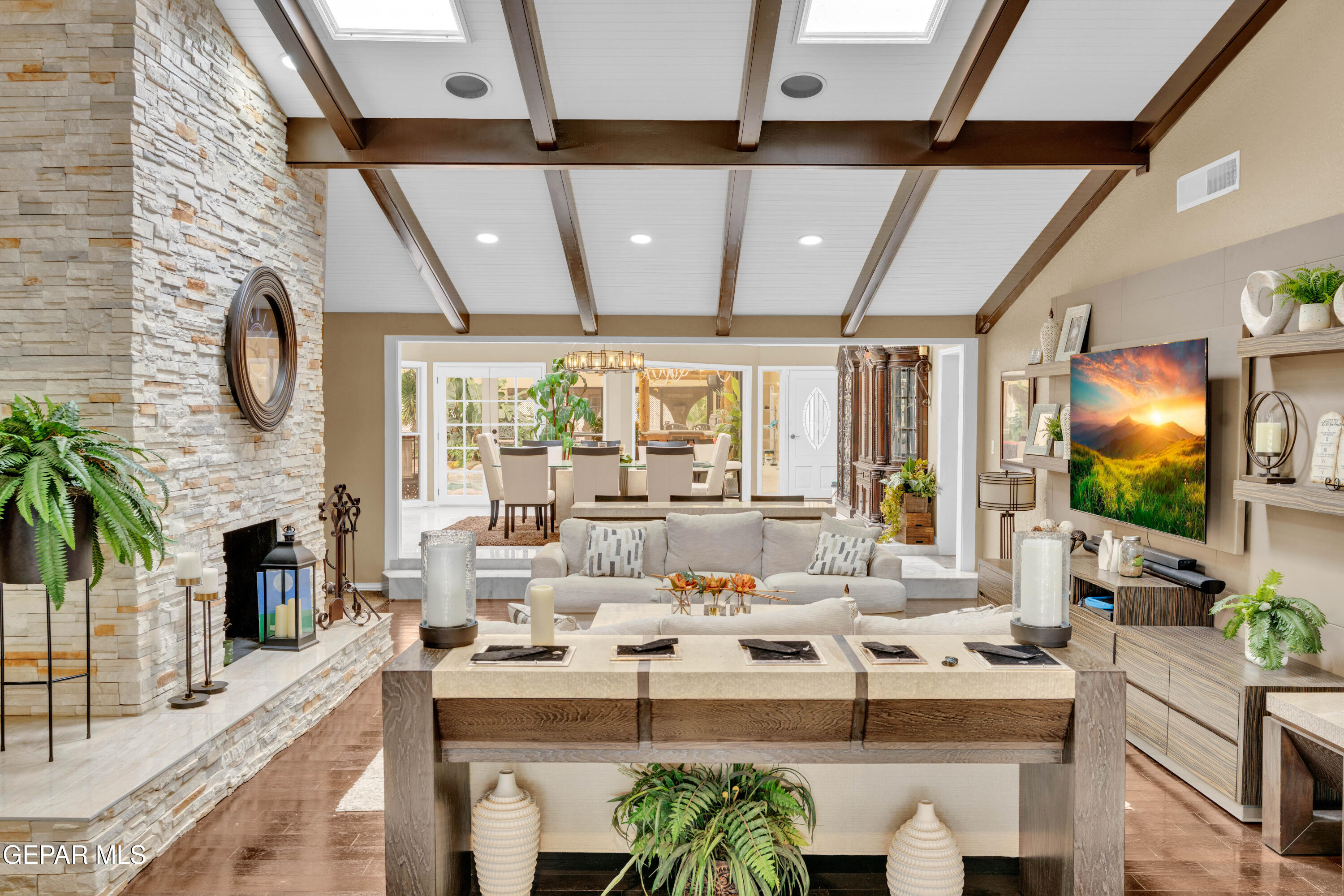 877 Gomez Road El Paso, TX 79932 - Photo 13 of 143 3 (1)