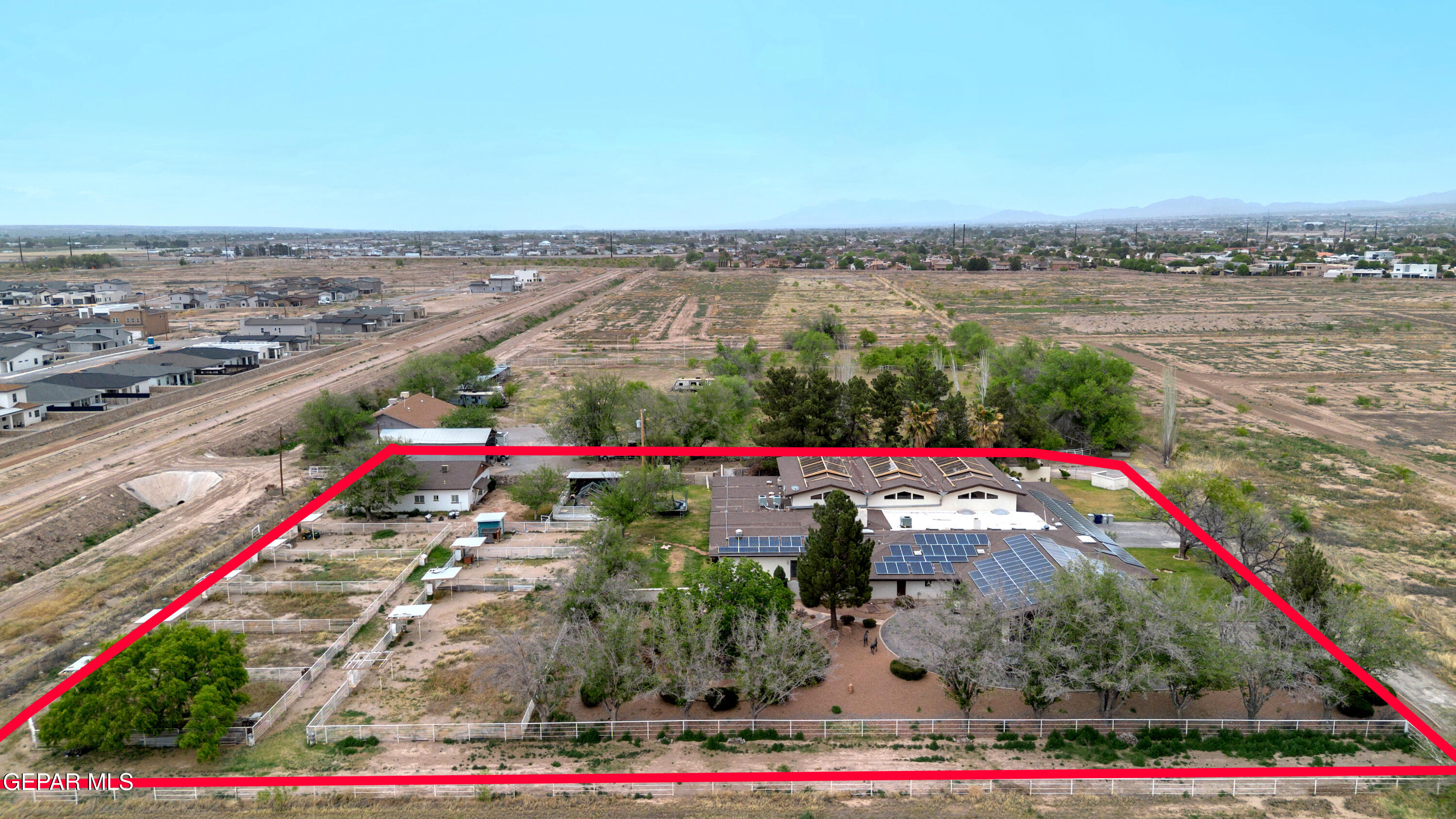 877 Gomez Road El Paso, TX 79932 - Photo 140 of 143 10 (15)-1