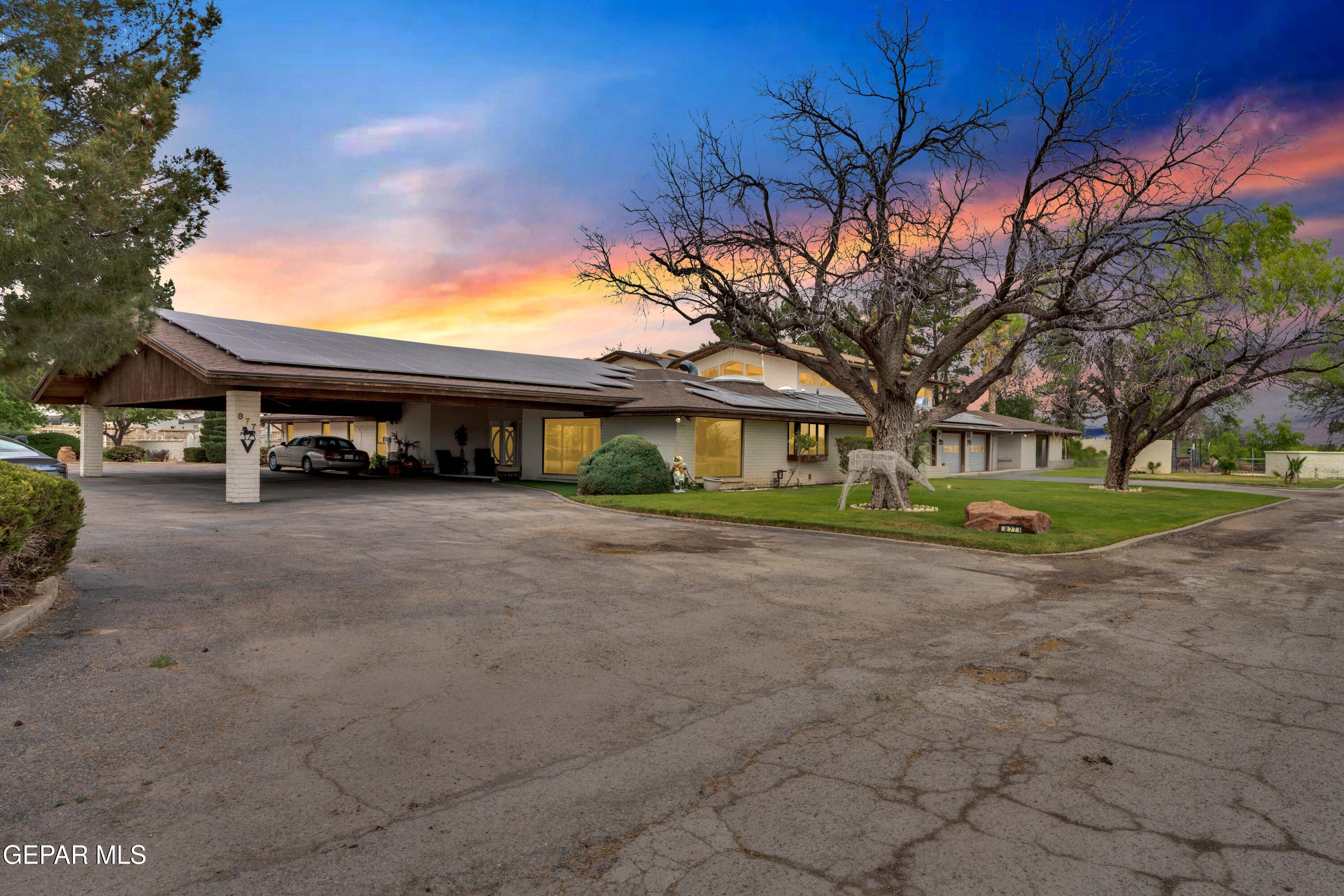 877 Gomez Road El Paso, TX 79932 - Photo 4 of 143 1 (3)-1