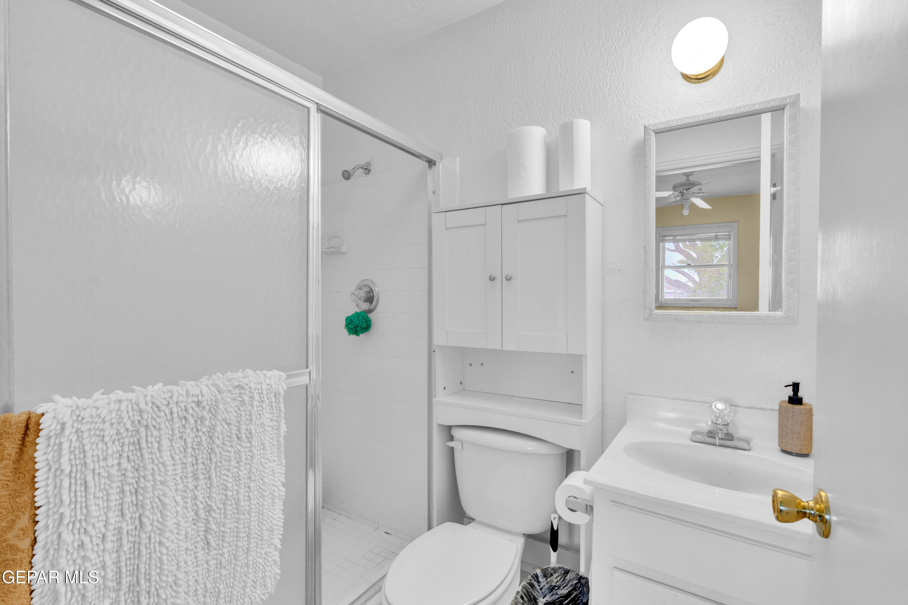 877 Gomez Road El Paso, TX 79932 - Photo 46 of 143 5 (14)