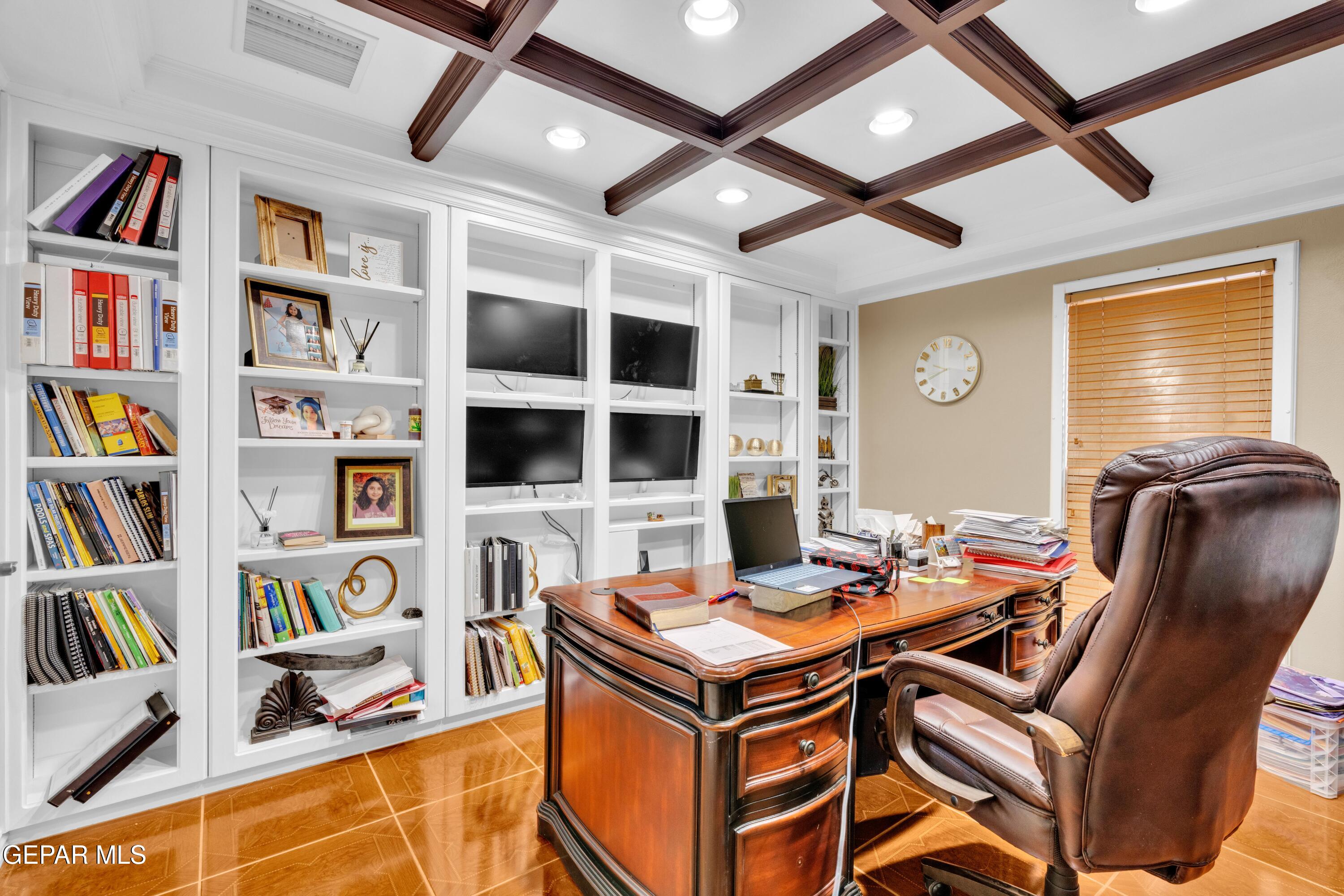 877 Gomez Road El Paso, TX 79932 - Photo 50 of 143 5 (18)