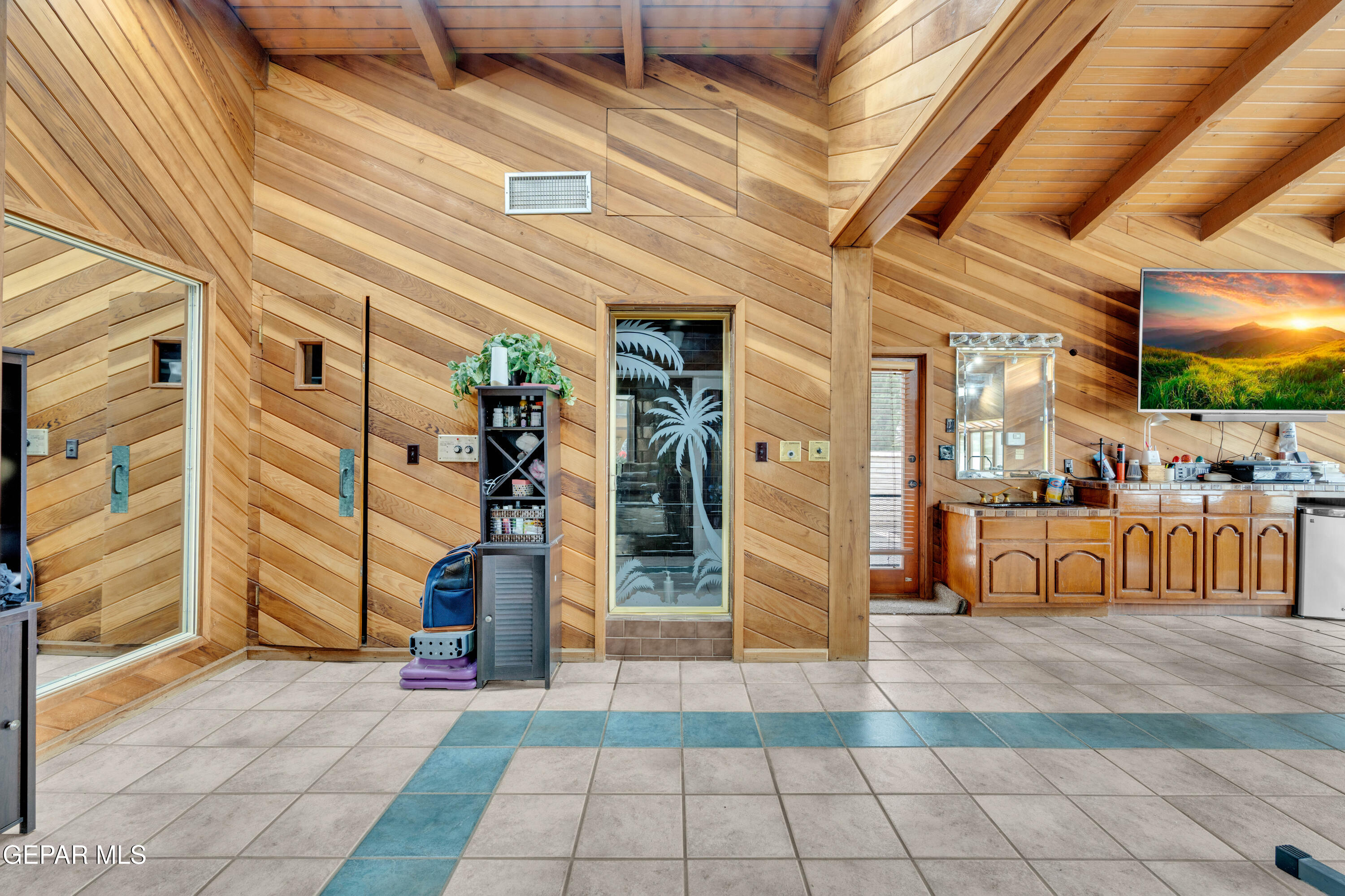 877 Gomez Road El Paso, TX 79932 - Photo 60 of 143 5 (29)