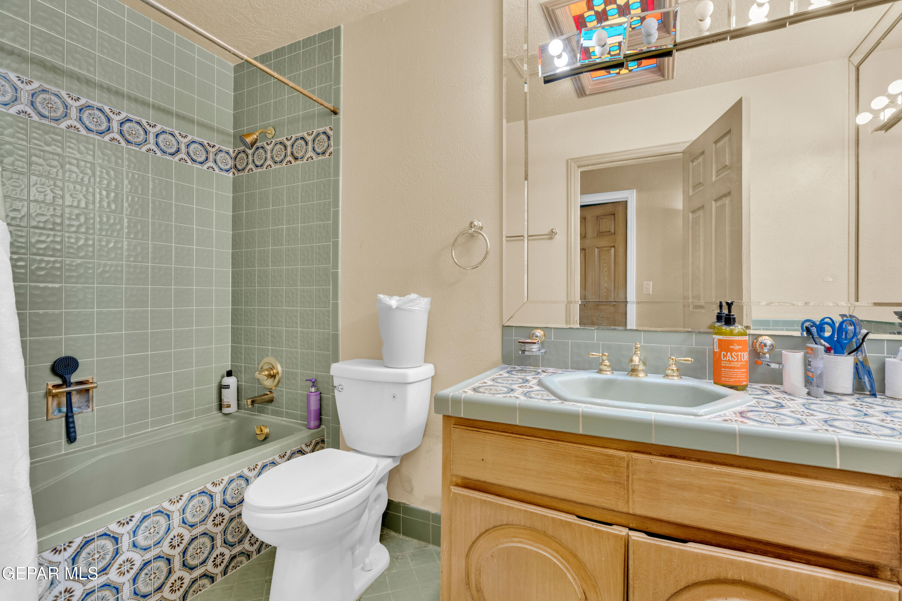 877 Gomez Road El Paso, TX 79932 - Photo 76 of 143 5 (45)