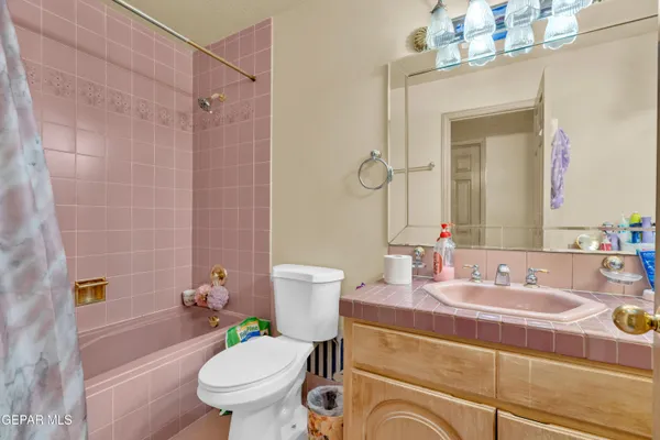 $2,499,000 | 877 Gomez Road, El Paso, TX 79932