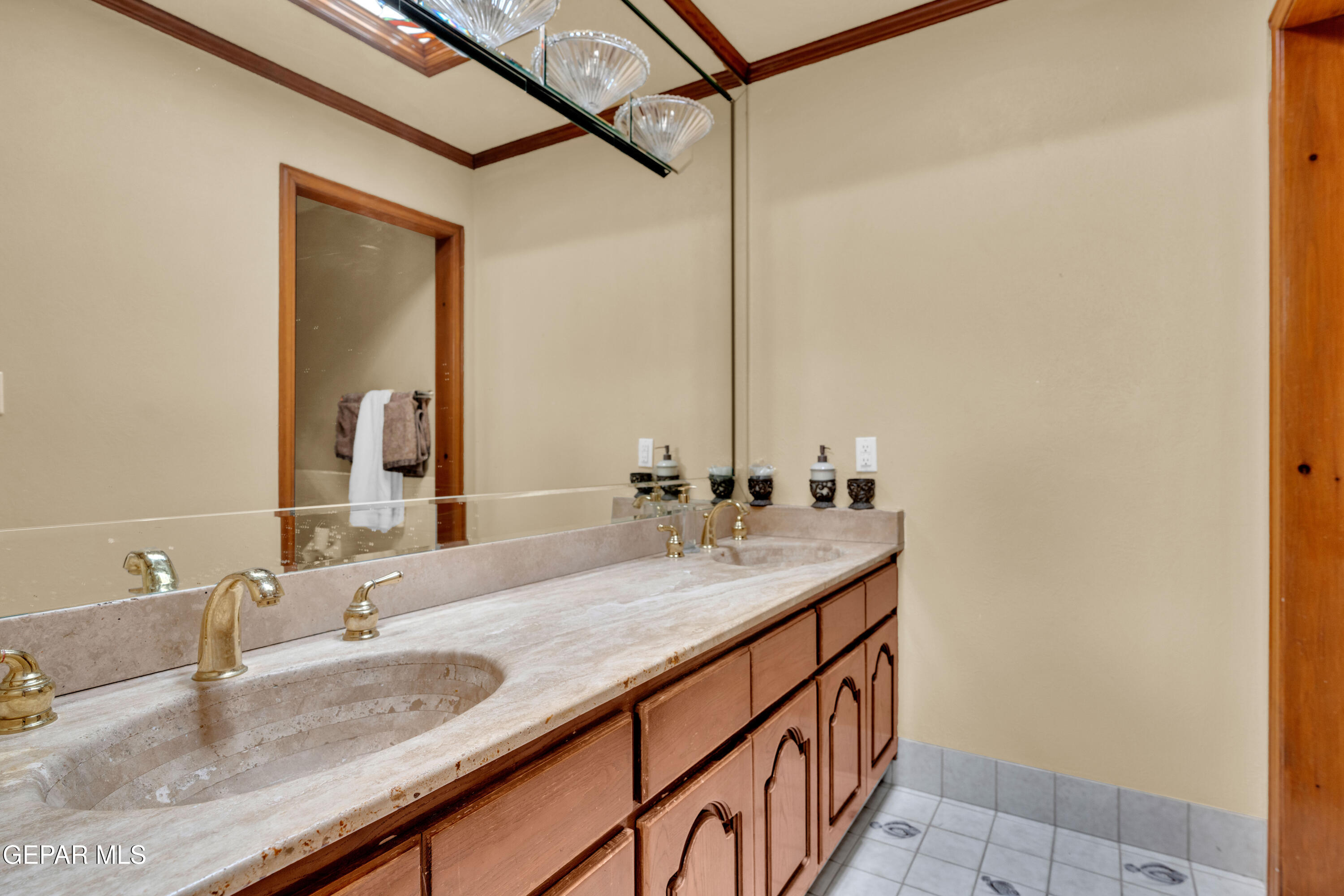 877 Gomez Road El Paso, TX 79932 - Photo 84 of 143 5 (53)