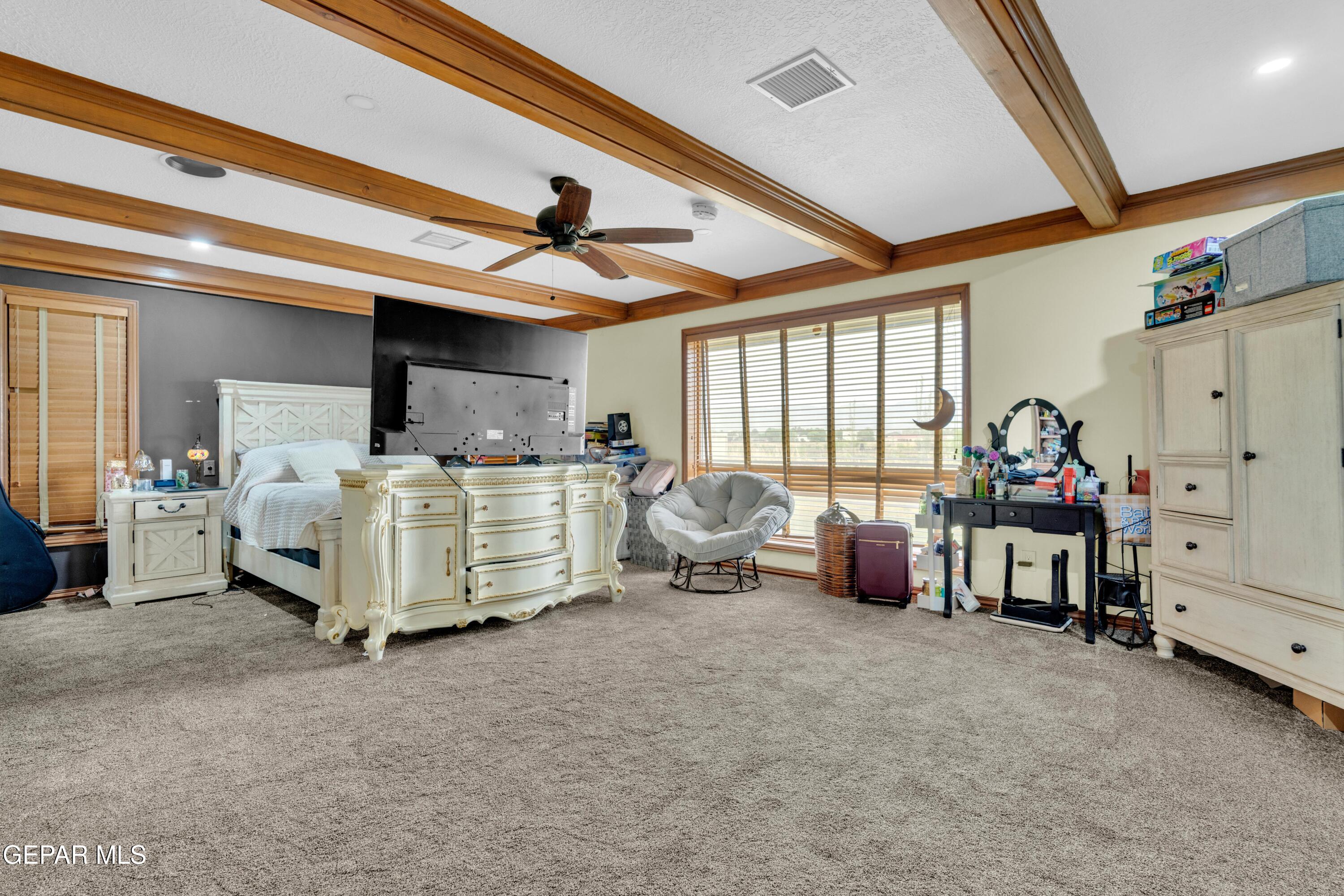 877 Gomez Road El Paso, TX 79932 - Photo 87 of 143 5 (56)