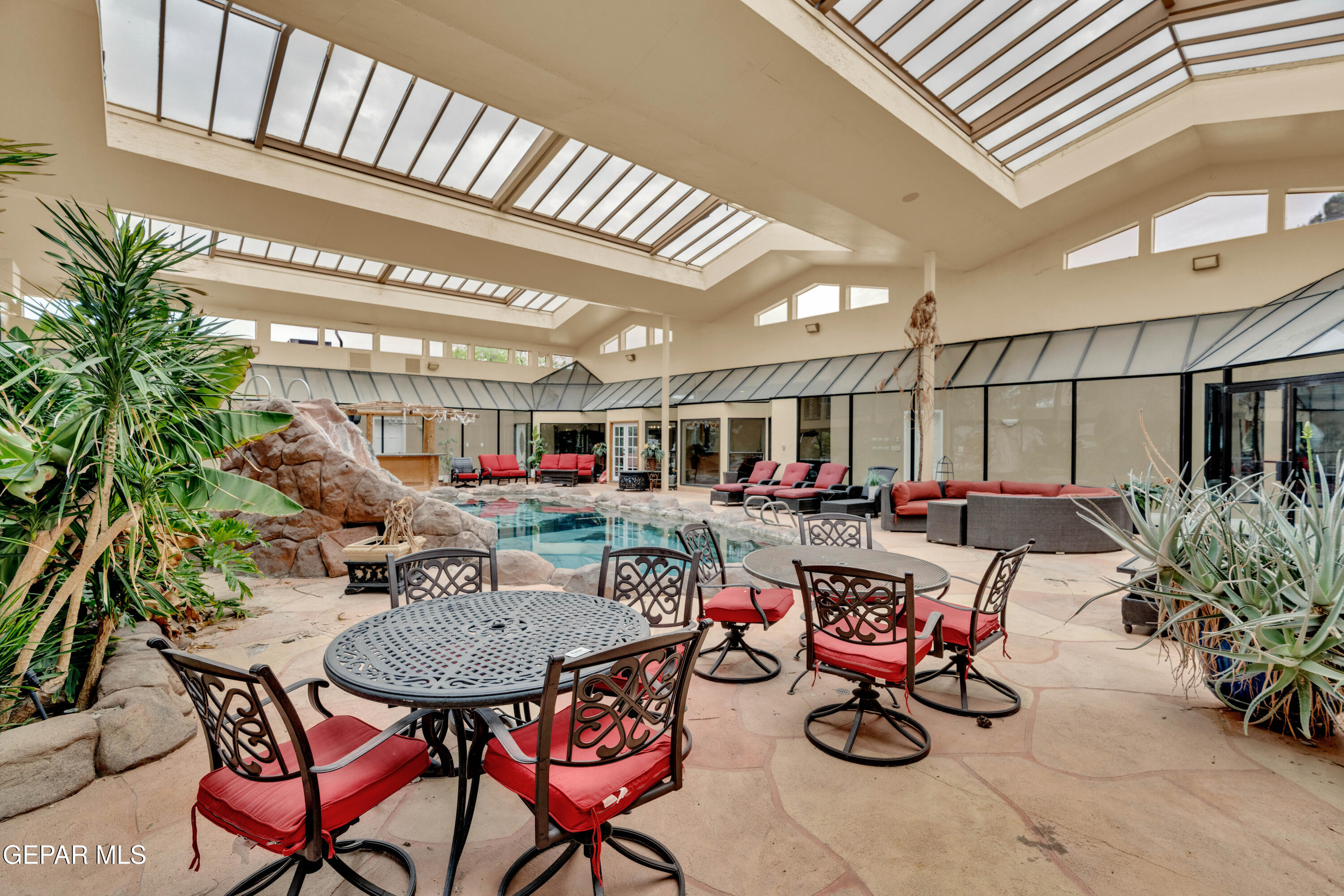 877 Gomez Road El Paso, TX 79932 - Photo 96 of 143 5 (65)