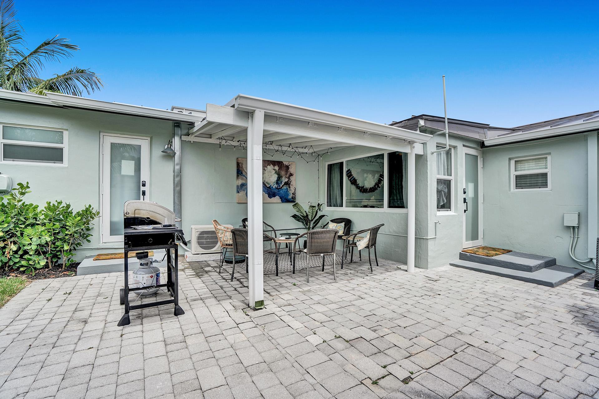 1969 Northeast 5th Street, Unit 12 Deerfield Beach, FL 33441 - Photo 52 of 92 DSC06685
