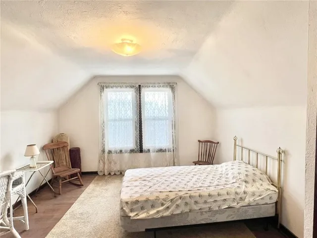 $299,999 | 1820 Raccoon Run Road, Monongahela, PA 15063