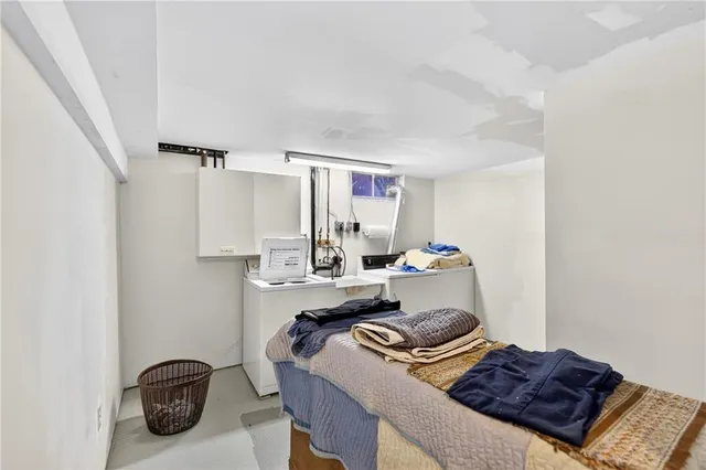 $299,999 | 1820 Raccoon Run Road, Monongahela, PA 15063