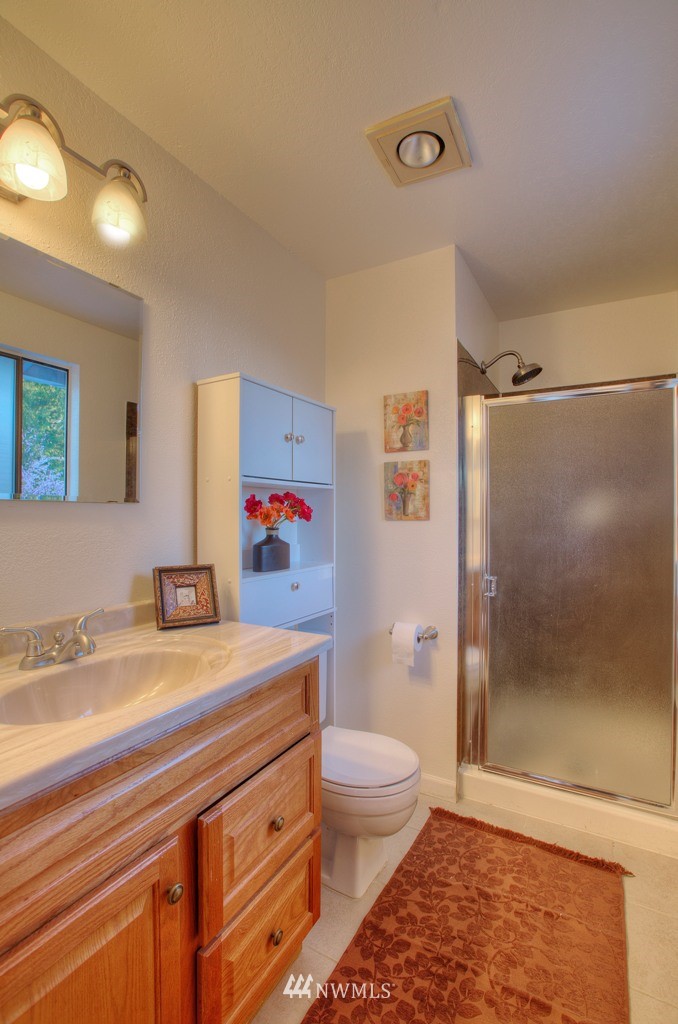 16109 Southeast 175th Street Renton, WA 98058 - Photo 8 of 17 Gallery Image 8