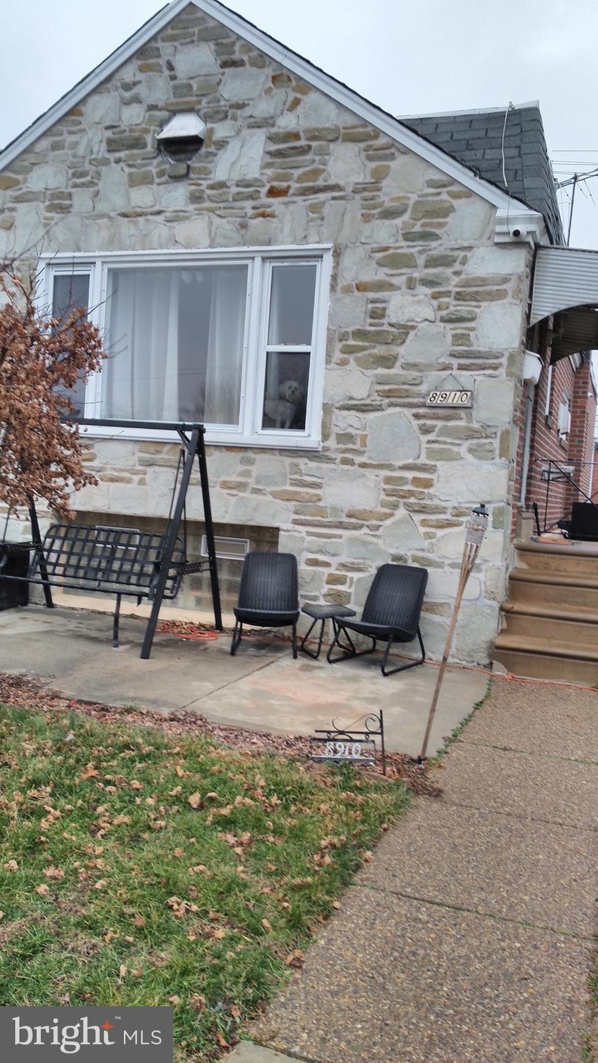 8910 Blue Grass Road Philadelphia, PA 19152 - Photo 9 of 13 Gallery Image 9