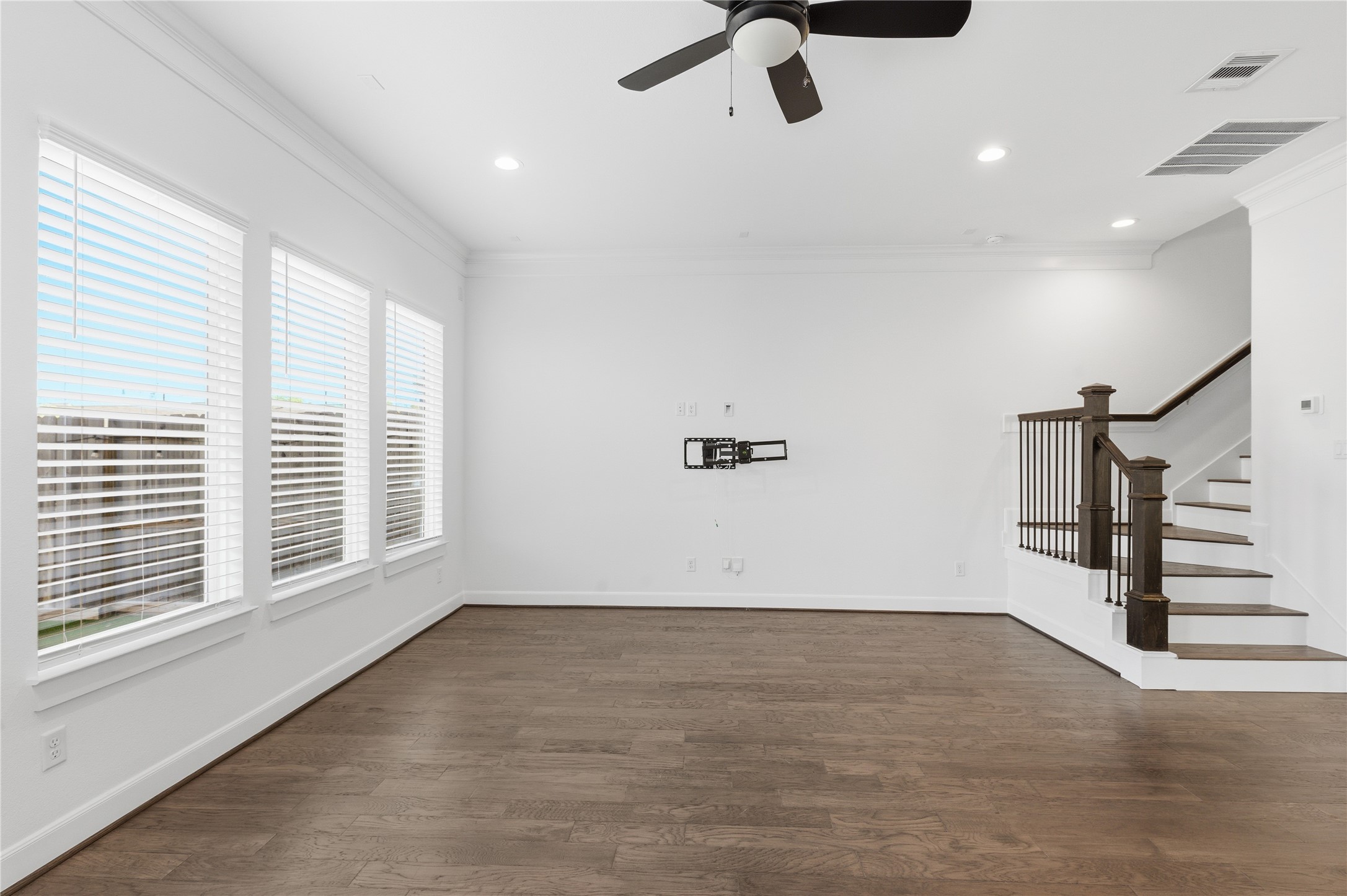 819 West 19th Street Houston, TX 77008 - Photo 19 of 39