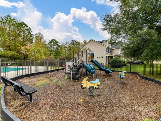 $750,000 | 8004 Penman Springs Drive, Waxhaw, NC 28173