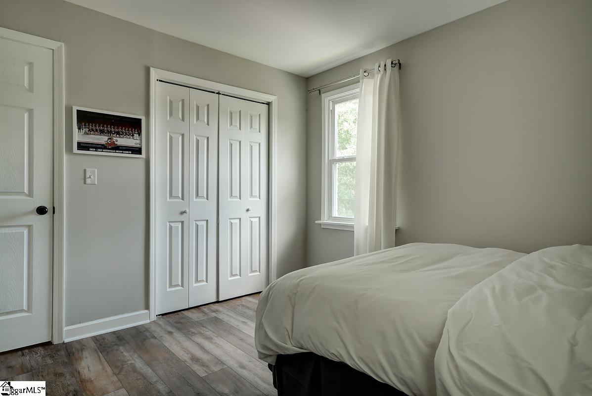 1041 East Perry Road Greenville, SC 29609 - Photo 15 of 25
