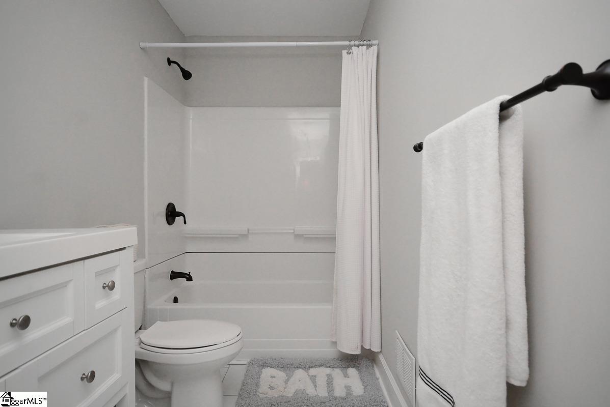 1041 East Perry Road Greenville, SC 29609 - Photo 16 of 25