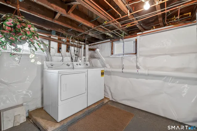 $399,000 | 83 Disbrow Street, Stratford, CT 06614