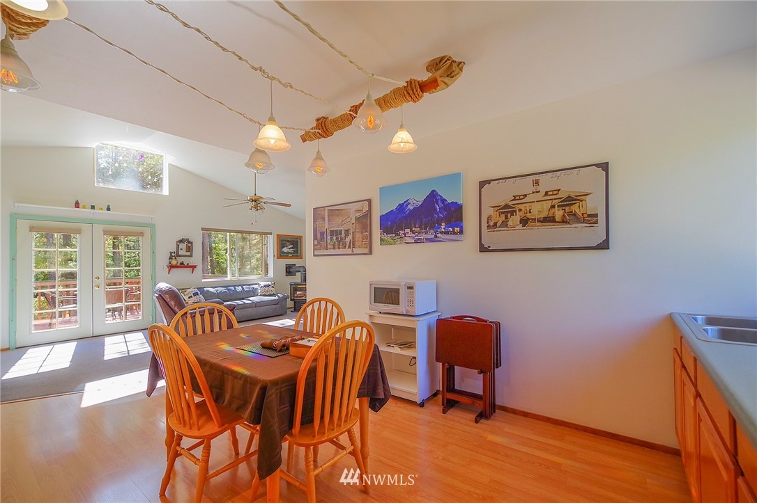 100 Evergreen Valley Loop Road Ronald, WA 98940 - Photo 9 of 29 Gallery Image 9
