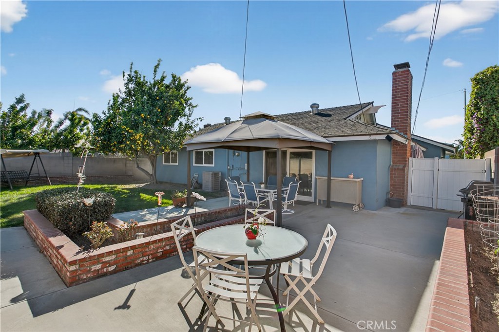 15312 Hanover Lane Huntington Beach, CA 92647 - Photo 20 of 23