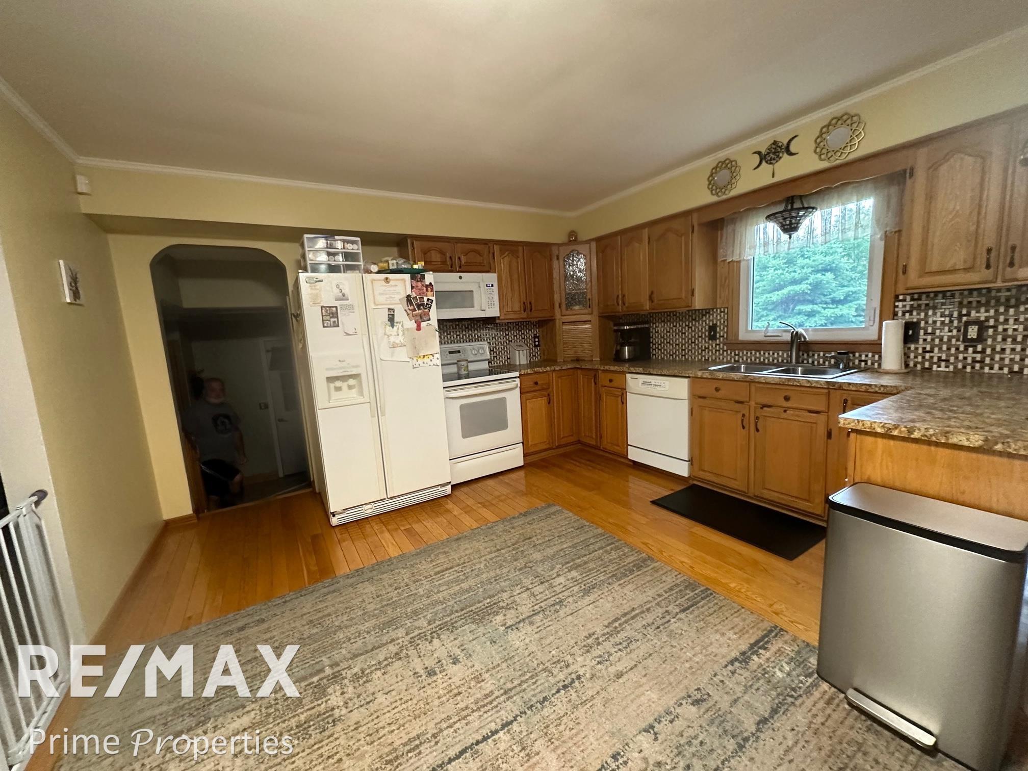 13336 Tuscola Road Clio, MI 48420 - Photo 9 of 98 50146966-84f6c3fa-76f0-4597-a224-01d18718c980.JPG