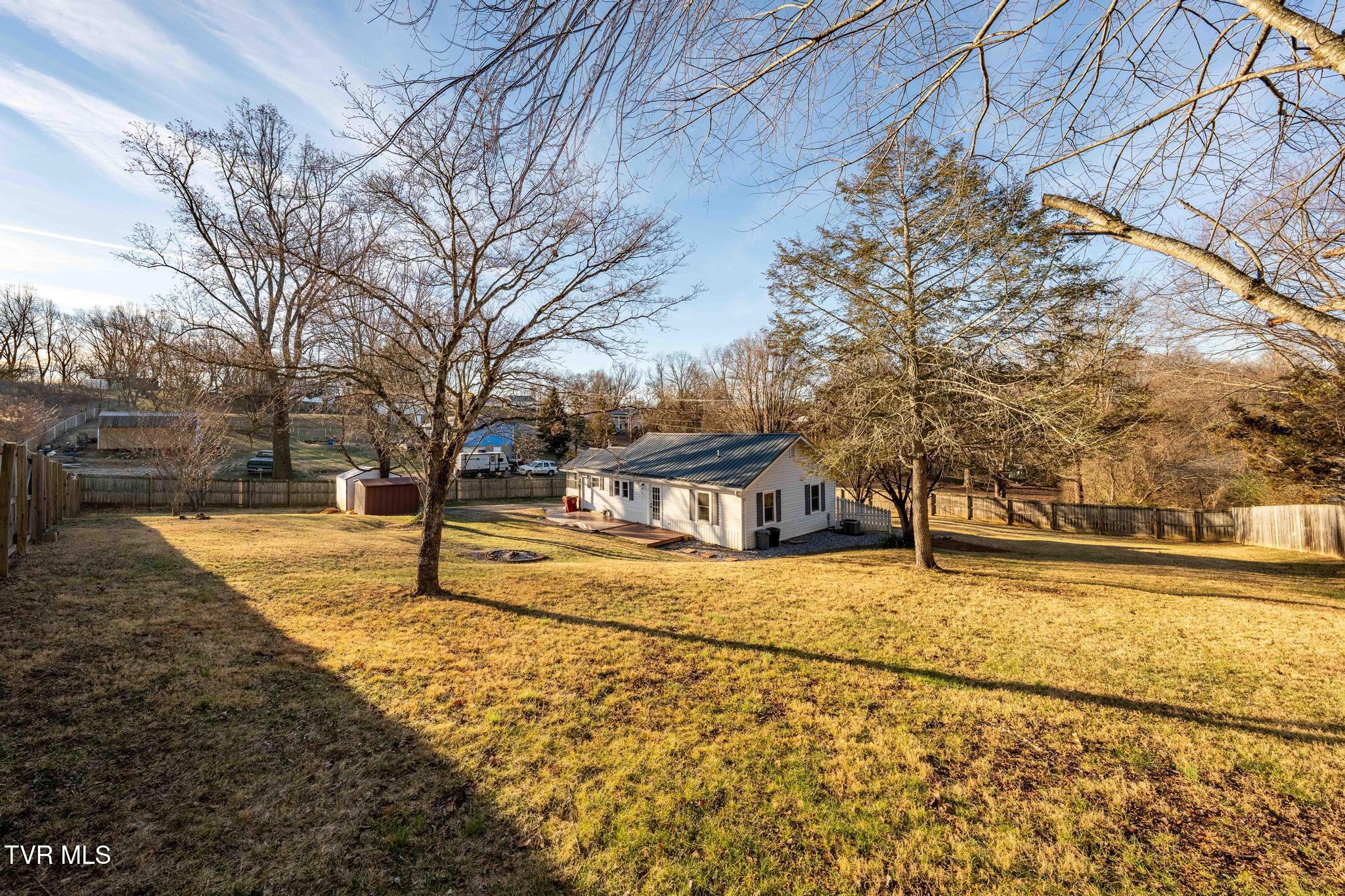 172 Hopper Road Johnson City, TN 37604 - Photo 24 of 38 172 Hopper Road (20 of 44)