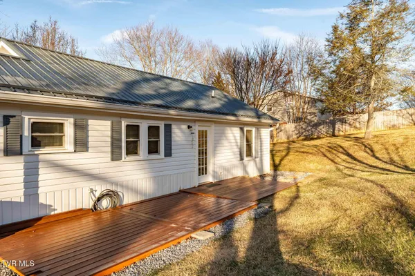 $1,500 | 172 Hopper Road, Johnson City, TN 37604