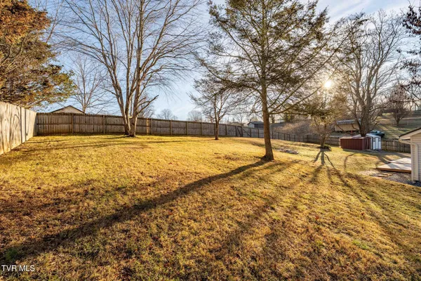 $1,500 | 172 Hopper Road, Johnson City, TN 37604