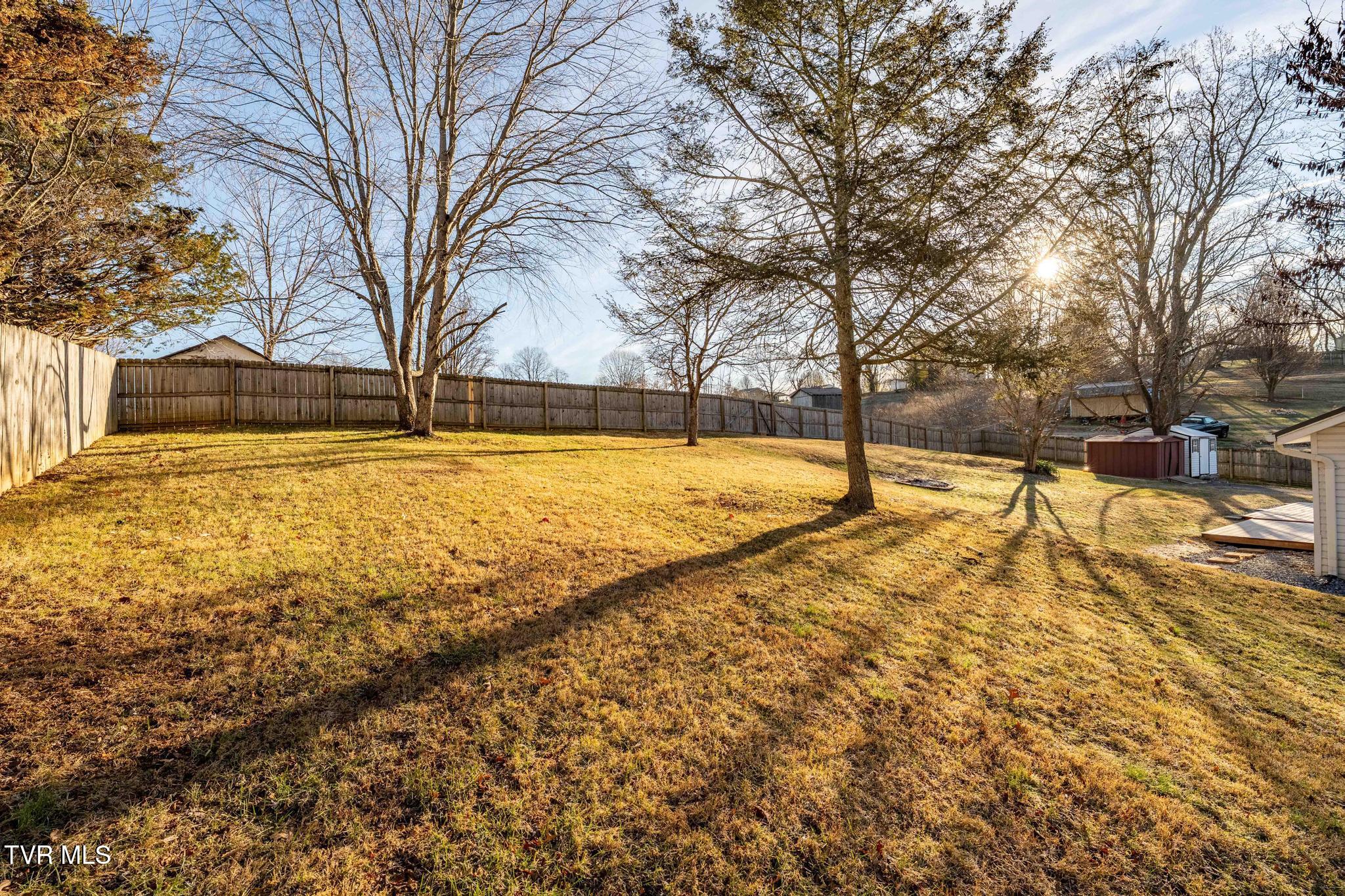 172 Hopper Road Johnson City, TN 37604 - Photo 35 of 38 172 Hopper Road (18 of 44)