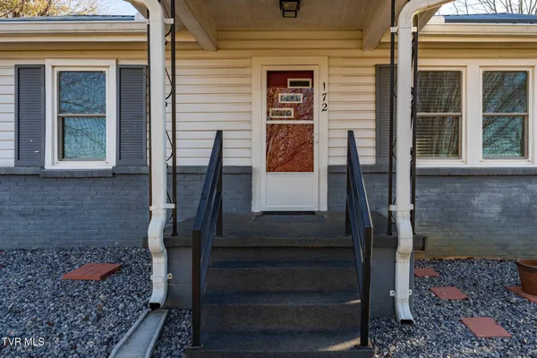 $1,500 | 172 Hopper Road, Johnson City, TN 37604