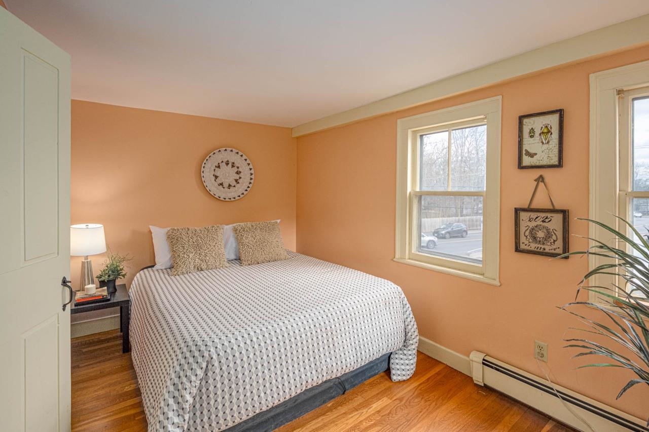 5 Winter Street, Unit 2 Exeter, NH 03833 - Photo 3 of 20