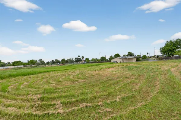 $780,000 | 2237 I Street, Rio Linda, CA 95673